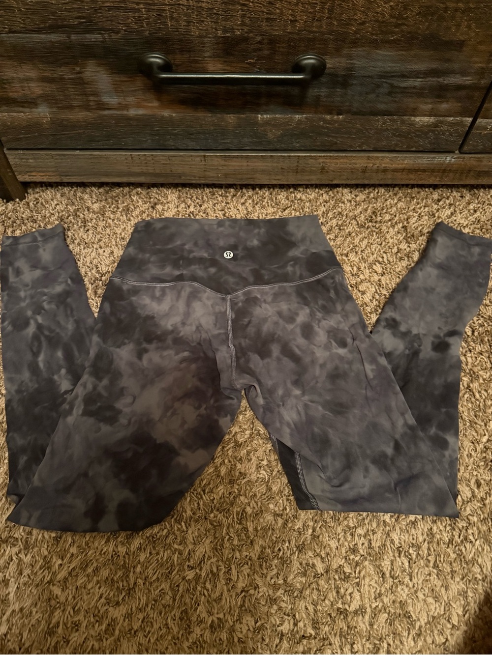 Lululemon women Gray Tie-Dye Leggings